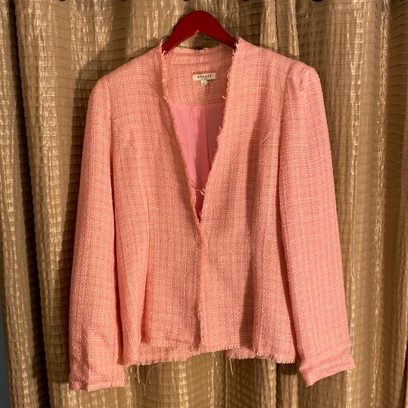 Andrée by Unit size L - Picture 2 of 2